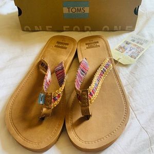 Toms tan Sandals